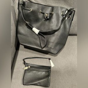 Bella Russo Faux Leather Black
Tote Shoulder Bag and Wristlet